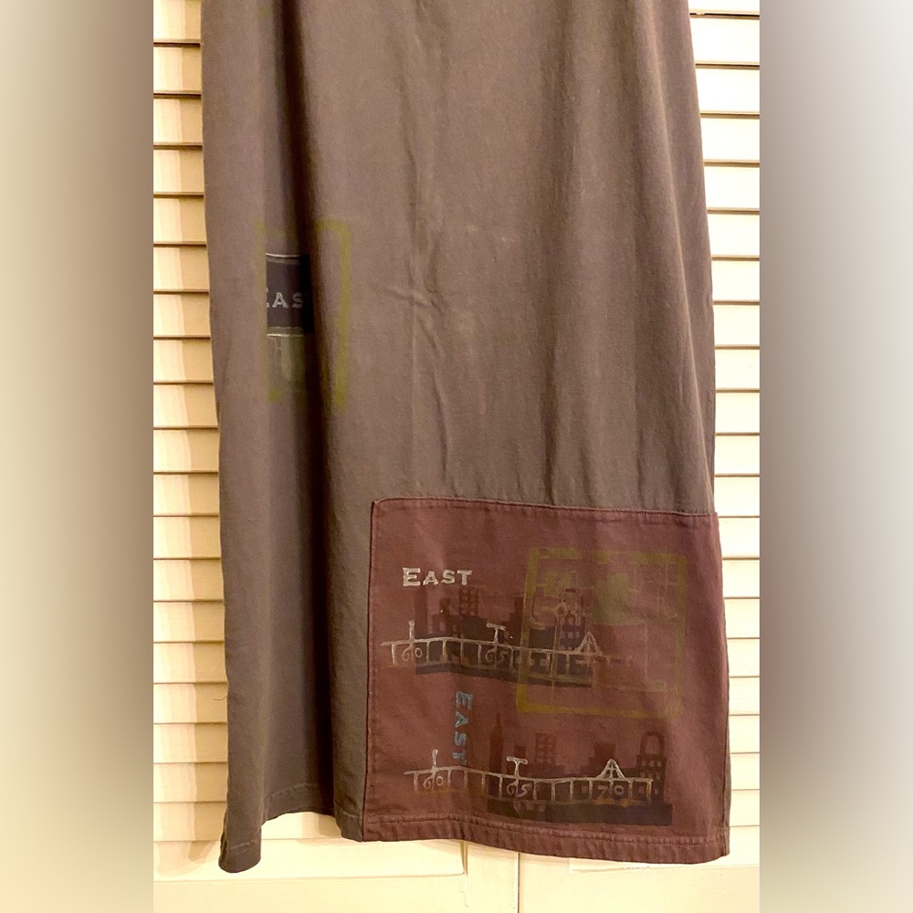 Blue Fish Gray Straight Skirt w Cityscape Art - Picture 4 of 8
